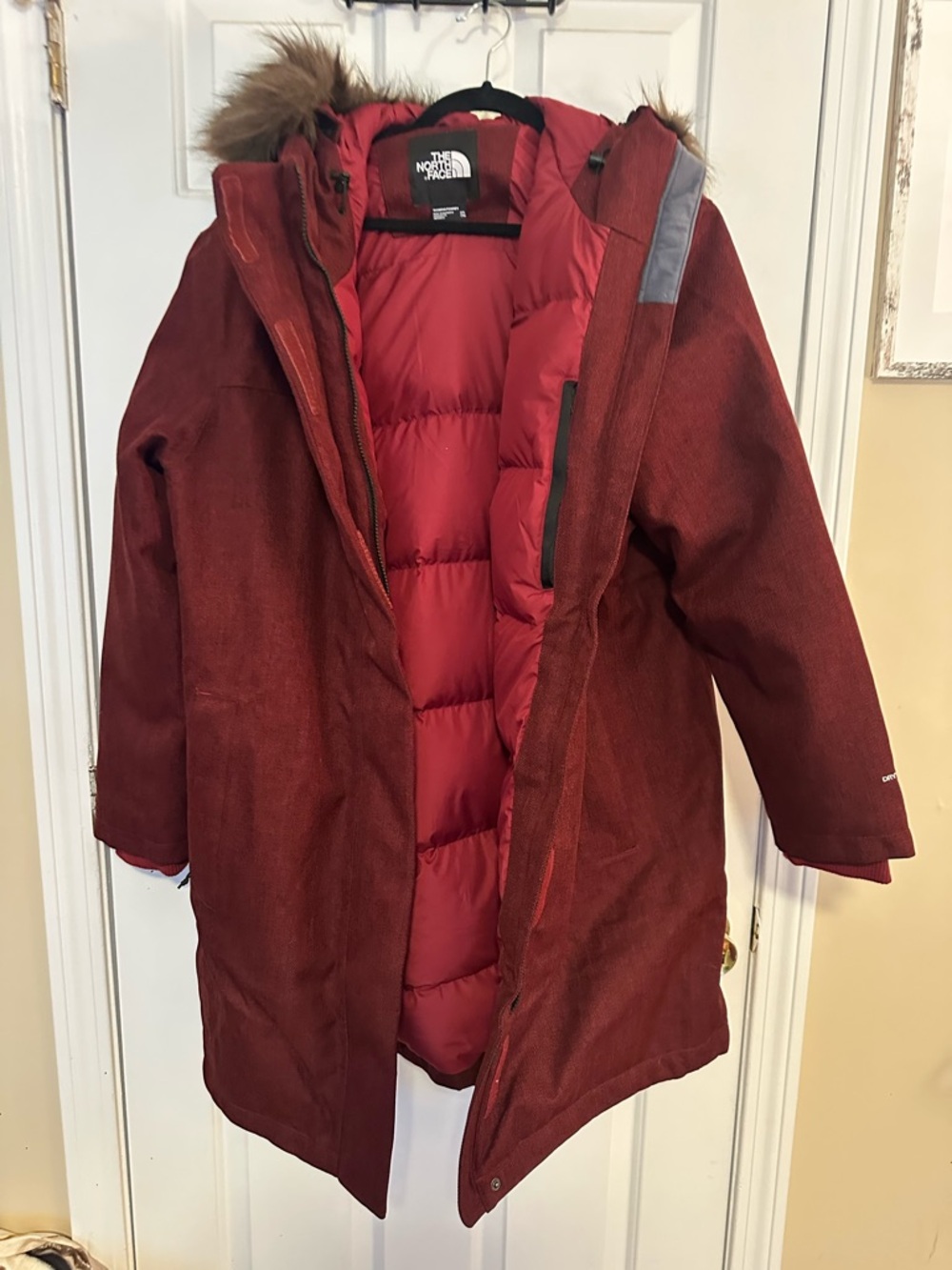 The North Face Women’s Insulated Parka Jacket